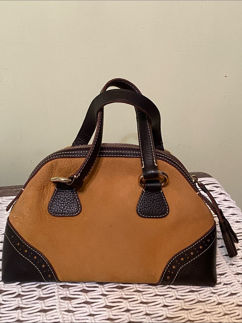 Dooney & Bourke Style Two-Tone Tan and Brown Leather Satchel Handbag Vintage - Picture 6 of 17